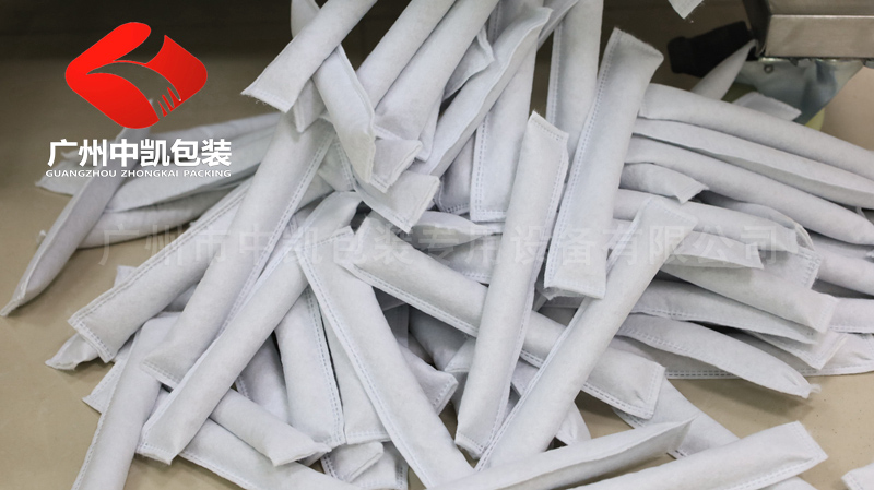 超聲波長條干燥劑包裝機4.jpg