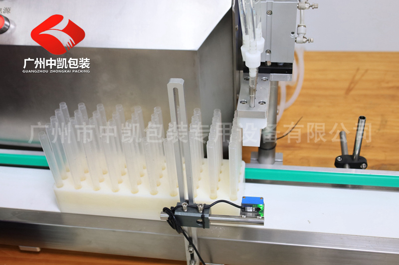 臺(tái)面小型液體膏體灌裝機(jī)13.jpg